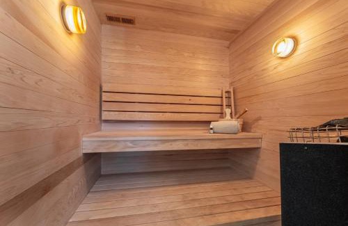 Incline Village House | Northwood Mountain Views Sauna Balcony Tahoe Group Retreat