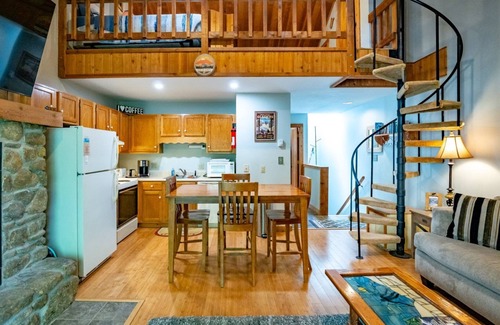 Timberline Condo | Northwoods F3 - Chill`inn Slopeside
