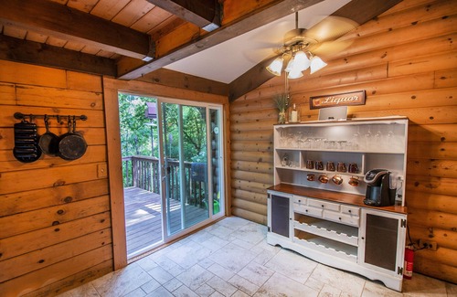 Williams Bay House | Northwoods of Lake Geneva. Pet-Friendly! Beach Passes included!