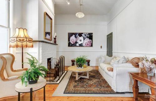 Blackheath House | Norwood Arthouse 7 Bedroom 7 Bathroom