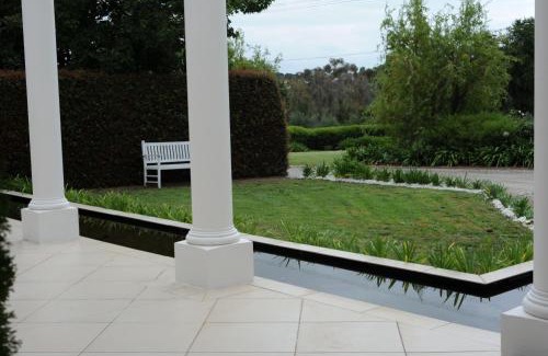 Mount Eliza Hotel | Norwood House Motel & Receptions