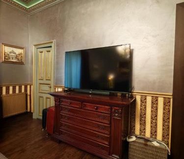 Bucharest City-Centre Hotel | Nostalgia Old City Bucharest