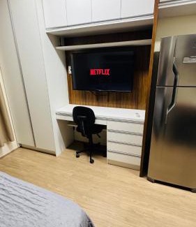 Bras Apartment | Notável Apartamento em frente ao metrô Brás - Rua Coronel Mursa, 56 - Brás