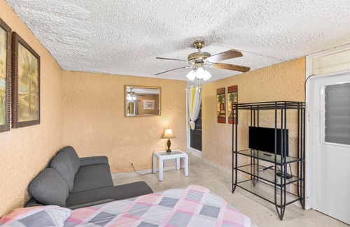 La Grande Princesse Condo | Not Only You Have A View 1 Bedroom Condo by RedAwning