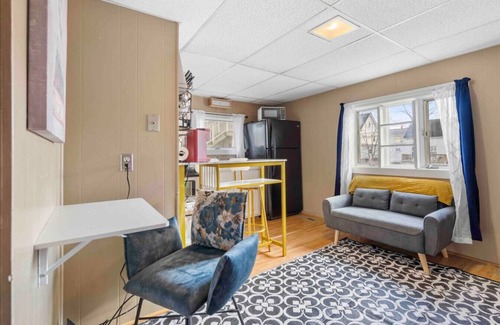 Dover Apartment | Nothing Fancy Older Pet Friendly APT!