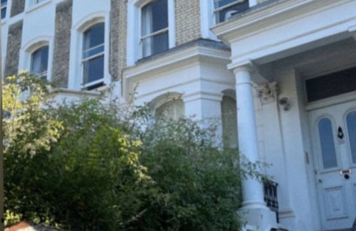 Golborne Apartment | Notting Hill Flat nRomantic location next to Portobello Road