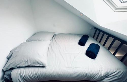 Lille-Moulins Apartment | Nouveau! Centre Lille T3 avec WiFi, TV, Netflix
