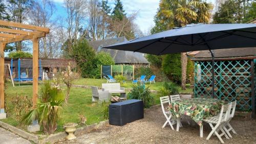 Saint-Gatien-des-Bois House | Nouveau entre Deauville et Honfleur Le Clos Fleuri