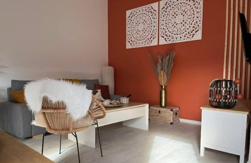 Tourlaville Apartment | Nouveau - La Terracalm - Wifi / Netflix