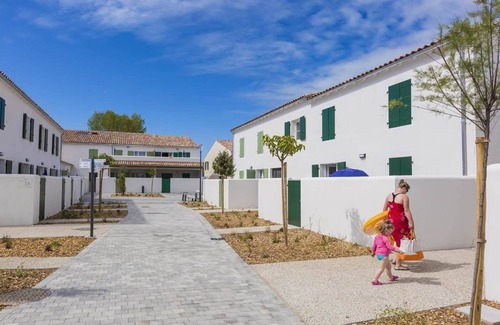 Rivedoux-Plage Condo | Nouvel Appartement près de la plage | piscine