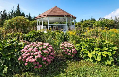 Guysborough County House | Nova Scotia Grover's Cove Seaside Cottages