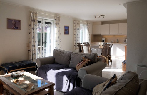 De Haan House | Novapark V39 - modern fisherman's cottage with large enclosed terrace