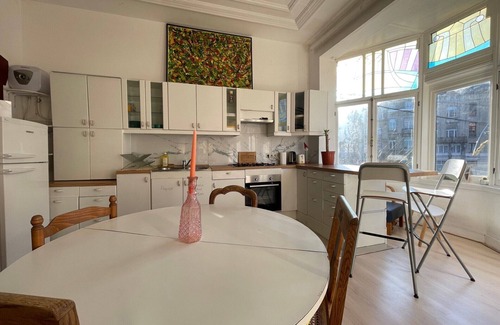 Postel Apartment | Novisa Apartment