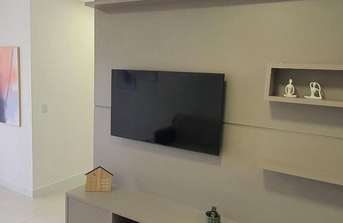 Ingleses Norte Apartment | novíssimo apto com piscina e campo de futebol