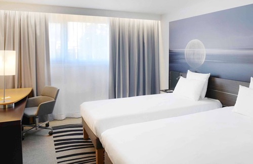La Pierre-Heuze Hotel | Novotel Caen Cote De Nacre