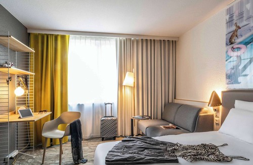 Courcouronnes Hotel | Novotel Evry Courcouronnes