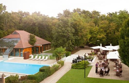 Ury Hotel | Novotel Fontainebleau Ury