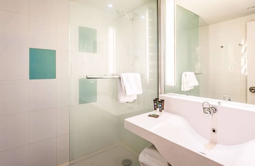 Saint-Jean-de-Braye Hotel | Novotel Orléans St Jean de Braye