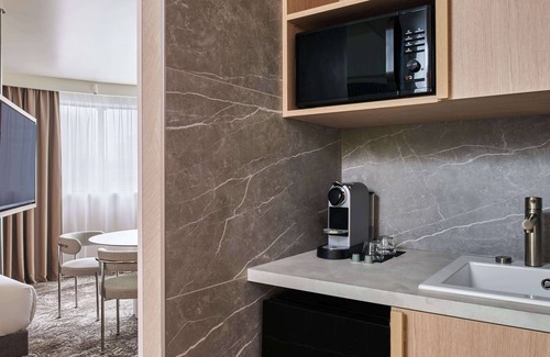 Le Kremlin-Bicetre Hotel | Novotel Paris 13 Porte d'Italie