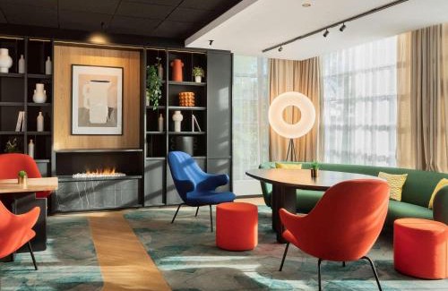 Roissy-en-France Hotel | Novotel Suites Paris CDG Airport Villepinte