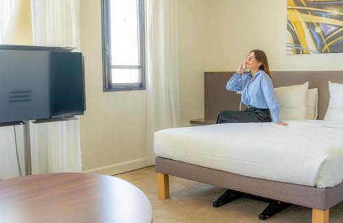 Charonne Hotel | Novotel Suites Paris Montreuil Vincennes