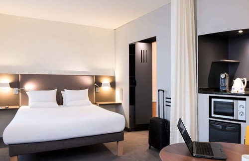 Saint-Denis Hotel | Novotel Suites Paris Stade De France