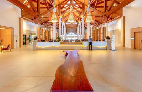 Twin Waters Hotel | Novotel Sunshine Coast Resort