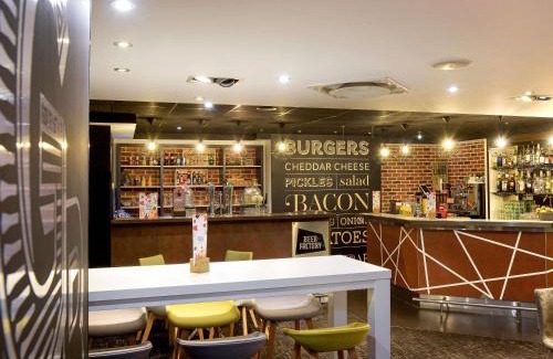 Purpan Hotel | Novotel Toulouse Purpan Aéroport
