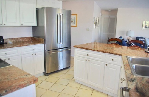 Shell Harbor Condo | Now Available! Enjoy Panoramic Water Views, Pool, Dock, Beach Parking Permit.