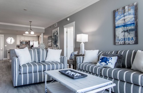 Fort Walton Beach Condo | 🦩Now Booking for Summer! Fantastic 2 Bedroom Premium Waterscape A513~The Octopus's Garden🦩