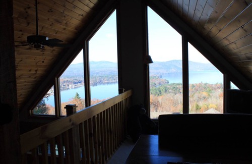 Bristol Cabin | Now Booking for Fall 2025. Incredible Views. Sleeps 6. Dog Friendly