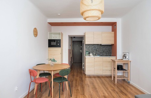 Muranow Apartment | Nowolipki Now & Wow Apartment
