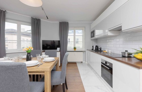 Srodmiescie Apartment | Nowy Swiat 29 | Apartment | Air conditioning
