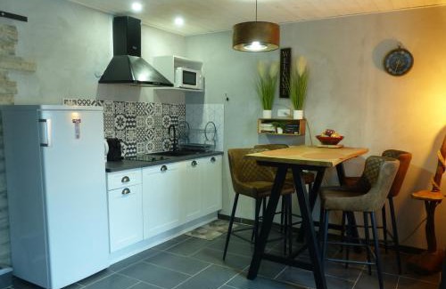 Chablis Apartment | Noxie Guest Home