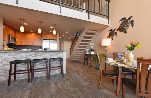Napili Condo | NP C21 Updated OceanFront 2BD Condo w AC Ocean Views from Lanai and Living Room