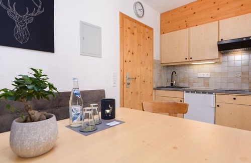 Wallgau Apartment | "Nr. 4 - Geroldsee" apartment, shower, WC, 1 bedroom. - Wallgauer Hof,