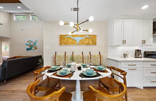 Grogan's Mill House | Nr The Woodlands Houston Retreat Yard Bbq Games