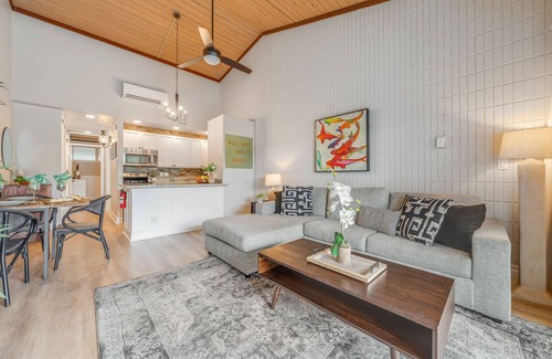 Napili Condo | NS E240 Beautiful Condo w AC Short Walk to Napili Bay