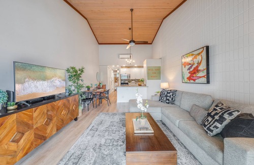 Napili Condo | NS E240 Beautiful Condo w AC Short Walk to Napili Bay
