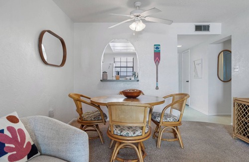 New Smyrna Beach Condo | NSB Direct Ocean View - Cozy 2-bedroom condo with Pool and AC