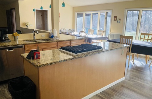 Mishawaka House | ntSleeps 18 w/Indoor Basketball Pickleball Court,2-Heated Pools & Hot Tub!