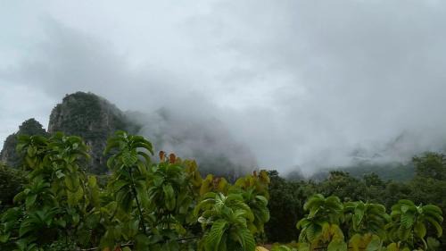 Lan Sak House | NUBDAO 168 Homestay