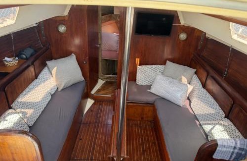 Le Port Boat Rental | nuit insolite sur un bateau
