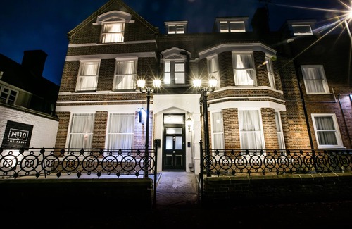 Wymondham Apartment | Number 10 The Abbey