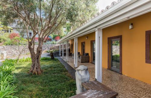 Santa Luzia Villa | Number 15 Ocean & City View Villas