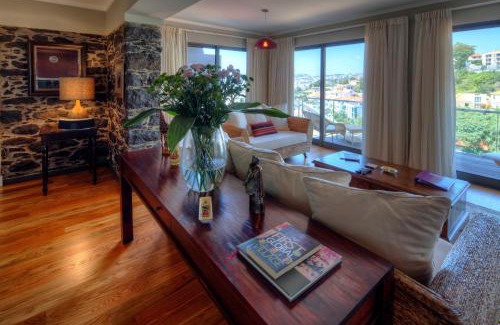 Santa Luzia Villa | Number 15 Ocean & City View Villas