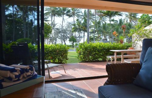 Port Douglas Apartment | Number 2 On The Beach | Beautiful Beachfront Villa