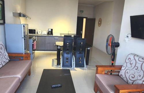 Pereybere Apartment | Number 8, 2nd Floor, Pebble Bay Apartments