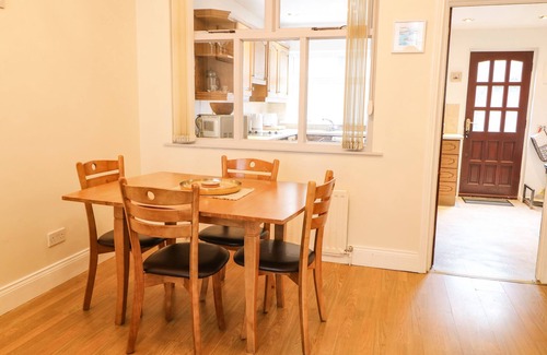Belfast Cottage | Number 91