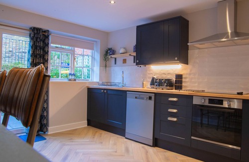 Coalbrookdale House | Number Six: 3-Bedroom Iron Bridge Views